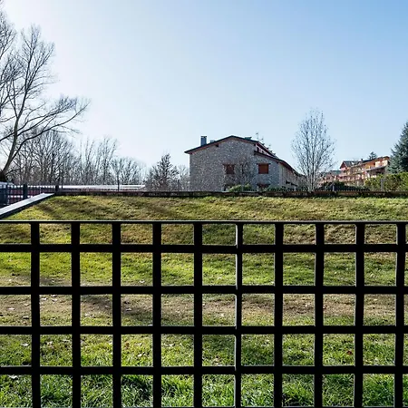Hotel Llivia 3*