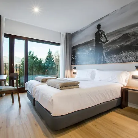 Hotel Llivia